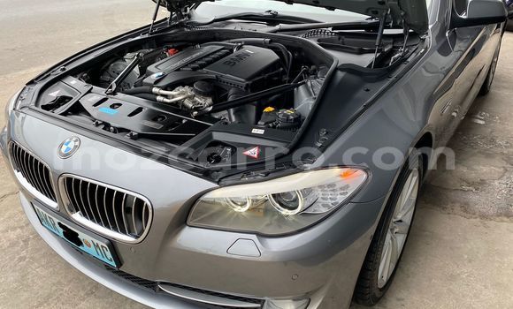 Nunua Ilio tumika BMW 5-Series Fedha Gari ndani ya Maputo nchini Maputo Nunua Ilio tumika BMW 5-Series Fedha Gari ndani ya Maputo nchini Maputo