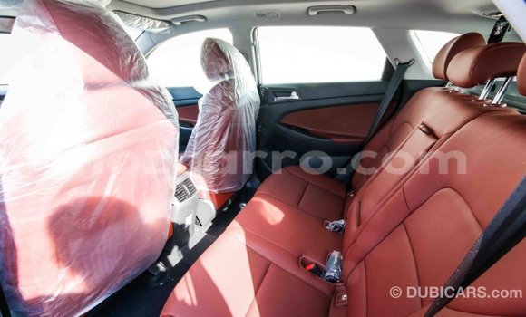 Comprar Importar Hyundai Tucson Branco Carro em Import - Dubai em Cabo Delgado Comprar Importar Hyundai Tucson Branco Carro em Import - Dubai em Cabo Delgado