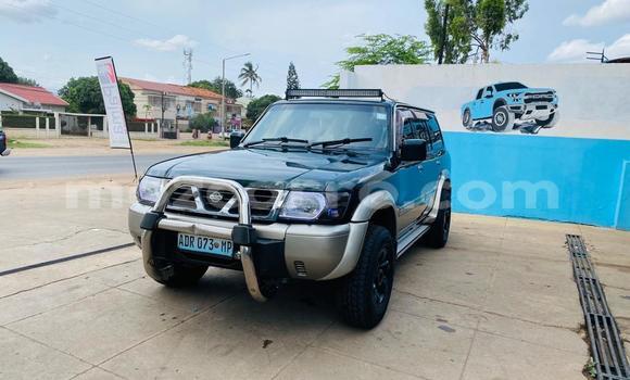Nunua Ilio tumika Nissan Patrol Kijani Gari ndani ya Maputo nchini Maputo Nunua Ilio tumika Nissan Patrol Kijani Gari ndani ya Maputo nchini Maputo