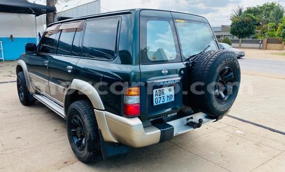 Nunua Ilio tumika Nissan Patrol Kijani Gari ndani ya Maputo nchini Maputo Nunua Ilio tumika Nissan Patrol Kijani Gari ndani ya Maputo nchini Maputo