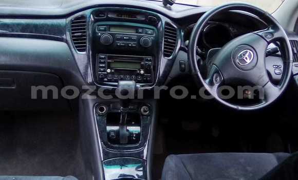 Nunua Ilio tumika Toyota Kluger Nyeupe Gari ndani ya Maputo nchini Maputo Nunua Ilio tumika Toyota Kluger Nyeupe Gari ndani ya Maputo nchini Maputo