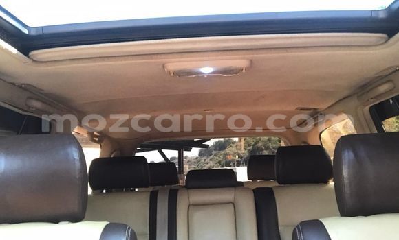 Nunua Ilio tumika Toyota Land Cruiser Fedha Gari ndani ya Maputo nchini Maputo Nunua Ilio tumika Toyota Land Cruiser Fedha Gari ndani ya Maputo nchini Maputo