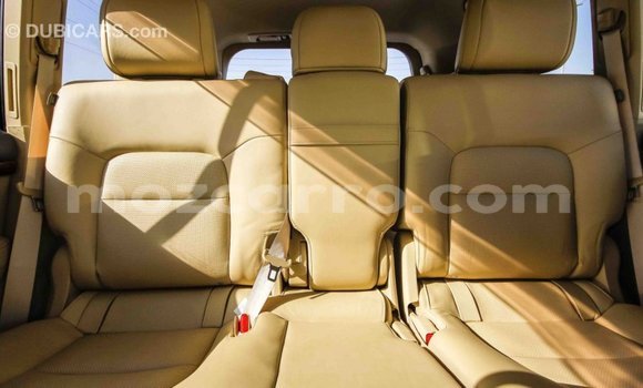 Comprar Importar Toyota Land Cruiser Branco Carro em Import - Dubai em Cabo Delgado Comprar Importar Toyota Land Cruiser Branco Carro em Import - Dubai em Cabo Delgado