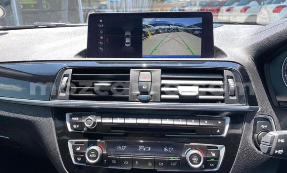 Comprar Usado BMW 3-Series Azul Carro em Maputo em Maputo Comprar Usado BMW 3-Series Azul Carro em Maputo em Maputo