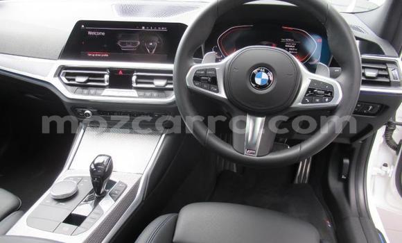 Comprar Usado BMW 3-Series Branco Carro em Mabalane em Gaza Comprar Usado BMW 3-Series Branco Carro em Mabalane em Gaza