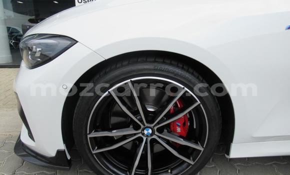 Comprar Usado BMW 3-Series Branco Carro em Mabalane em Gaza Comprar Usado BMW 3-Series Branco Carro em Mabalane em Gaza