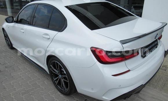 Comprar Usado BMW 3-Series Branco Carro em Mabalane em Gaza Comprar Usado BMW 3-Series Branco Carro em Mabalane em Gaza