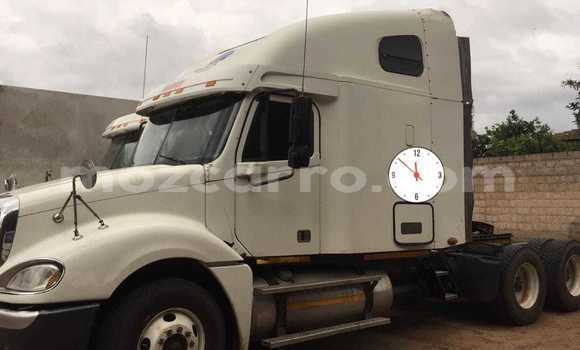 Comprar Usado Faw Jinn Branco Carro em Maputo em Maputo