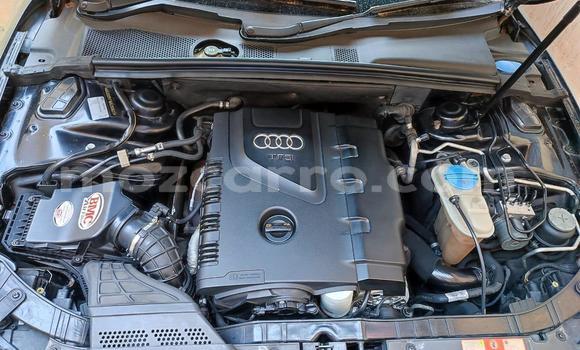 Nunua Ilio tumika Audi A5 Nyeusi Gari ndani ya Maputo nchini Maputo Nunua Ilio tumika Audi A5 Nyeusi Gari ndani ya Maputo nchini Maputo