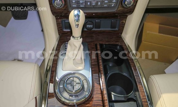 Tenga Imported Nissan Patrol Nhema Mota in Import - Dubai in Cabo Delgado Tenga Imported Nissan Patrol Nhema Mota in Import - Dubai in Cabo Delgado