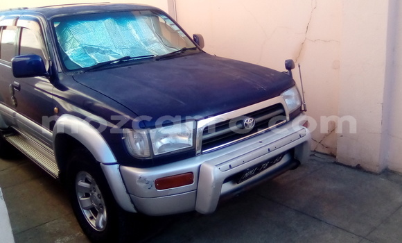 Nunua Ilio tumika Toyota Surf Bluu Gari ndani ya Maputo nchini Maputo