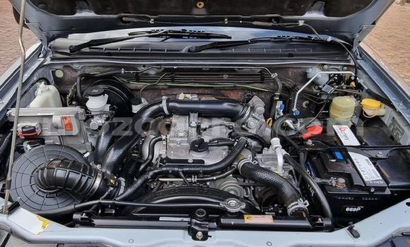 Nunua Ilio tumika Isuzu KB Fedha Gari ndani ya Maputo nchini Maputo Nunua Ilio tumika Isuzu KB Fedha Gari ndani ya Maputo nchini Maputo