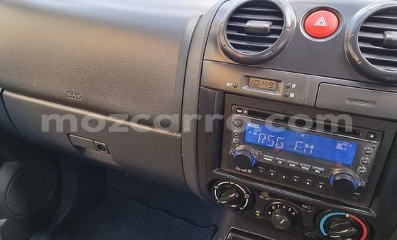 Nunua Ilio tumika Isuzu KB Fedha Gari ndani ya Maputo nchini Maputo Nunua Ilio tumika Isuzu KB Fedha Gari ndani ya Maputo nchini Maputo