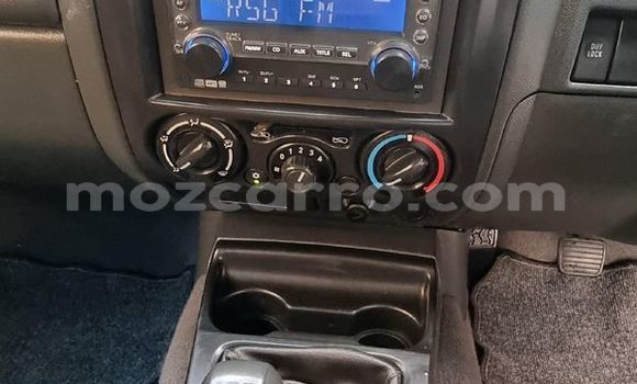 Nunua Ilio tumika Isuzu KB Fedha Gari ndani ya Maputo nchini Maputo Nunua Ilio tumika Isuzu KB Fedha Gari ndani ya Maputo nchini Maputo