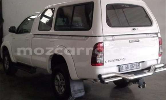 Buy Used Toyota Hilux White Car in Maputo in Maputo Buy Used Toyota Hilux White Car in Maputo in Maputo