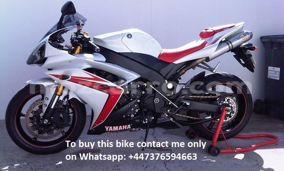Comprar Usado Yamaha R1 Branco Moto em Maputo em Maputo