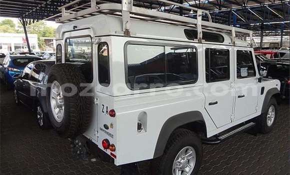 Nunua Ilio tumika Toyota Land Cruiser Nyeupe Gari ndani ya Maputo nchini Maputo Nunua Ilio tumika Toyota Land Cruiser Nyeupe Gari ndani ya Maputo nchini Maputo