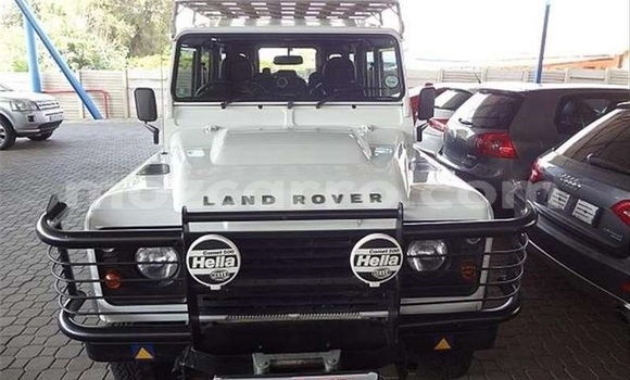 Nunua Ilio tumika Toyota Land Cruiser Nyeupe Gari ndani ya Maputo nchini Maputo Nunua Ilio tumika Toyota Land Cruiser Nyeupe Gari ndani ya Maputo nchini Maputo