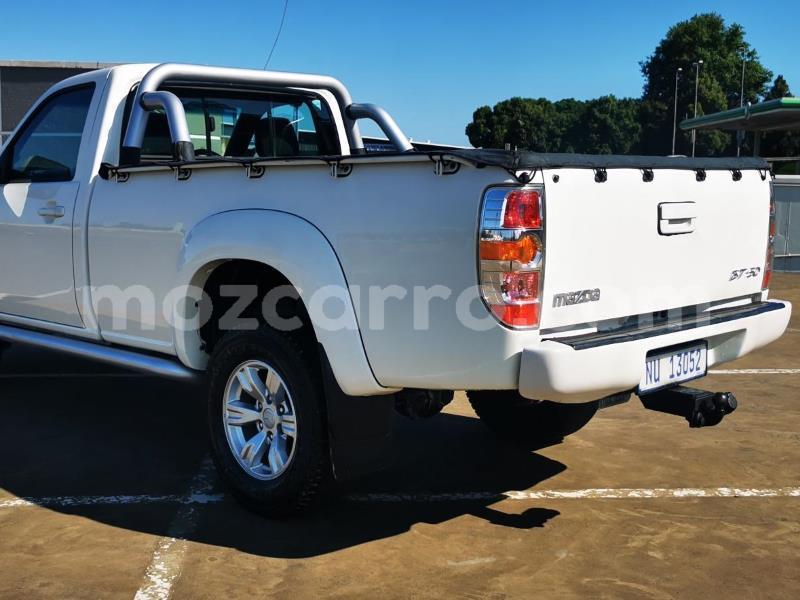 Big with watermark mazda bt 50 maputo maputo 11958