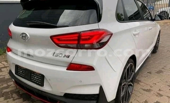 Tenga Tsaru Hyundai i30 Chena Mota in Maputo in Maputo Tenga Tsaru Hyundai i30 Chena Mota in Maputo in Maputo