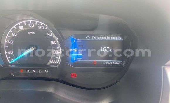 Tenga Tsaru Ford Everest Zvimwe Mota in Manhiça in Maputo Tenga Tsaru Ford Everest Zvimwe Mota in Manhiça in Maputo