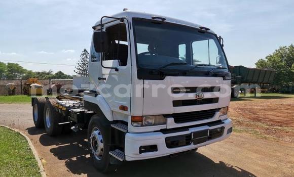 Tenga Tsaru Nissan UD Chena Rori in Maputo in Maputo Tenga Tsaru Nissan UD Chena Rori in Maputo in Maputo