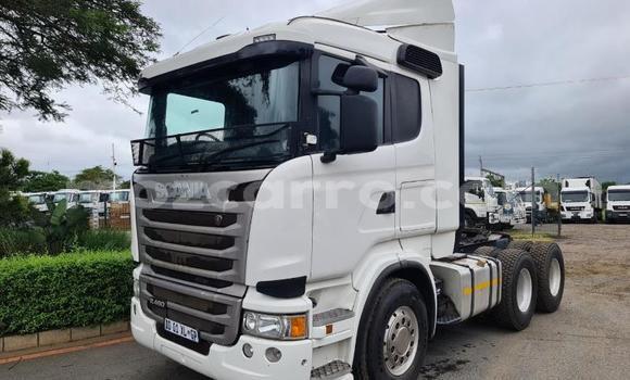 Tenga Tsaru Scania R420 Chena Rori in Gilé in Zambezia Tenga Tsaru Scania R420 Chena Rori in Gilé in Zambezia