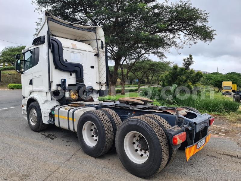 VALEU PAI SCANIA REBAIXADA COM SUSPENSÃO A AR NA FRENTE E NA TRASEIRA -  TRIP7 SUL 