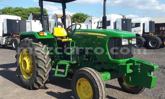 Tenga Tsaru Komatsu D31S Girinhi Rori in Gilé in Zambezia Tenga Tsaru Komatsu D31S Girinhi Rori in Gilé in Zambezia