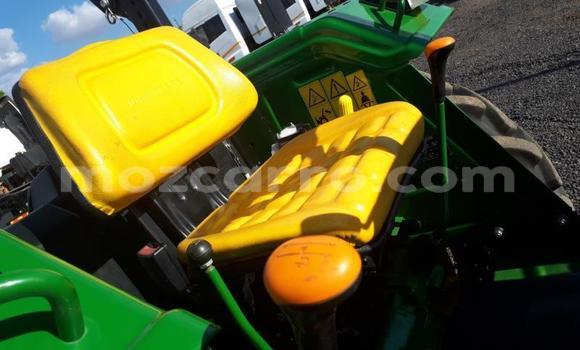 Tenga Tsaru Komatsu D31S Girinhi Rori in Gilé in Zambezia Tenga Tsaru Komatsu D31S Girinhi Rori in Gilé in Zambezia