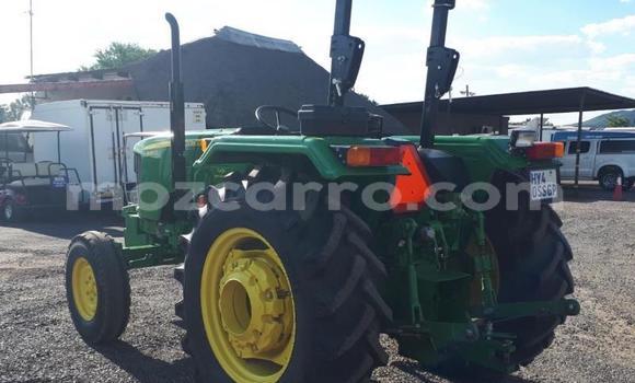 Tenga Tsaru Komatsu D31S Girinhi Rori in Gilé in Zambezia Tenga Tsaru Komatsu D31S Girinhi Rori in Gilé in Zambezia