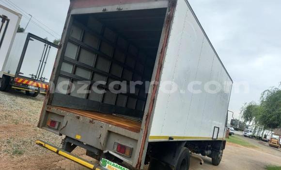 Buy Used Isuzu FTR 850 White Truck in Nampula in Nampula Buy Used Isuzu FTR 850 White Truck in Nampula in Nampula