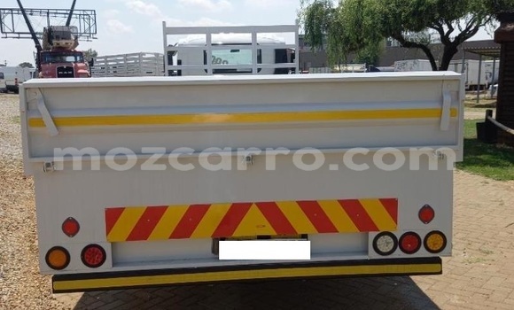 Tenga Tsaru Isuzu FTR 850 Chena Rori in Nampula in Nampula Tenga Tsaru Isuzu FTR 850 Chena Rori in Nampula in Nampula