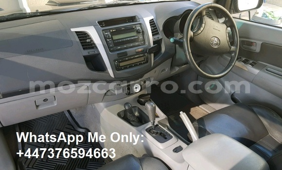 Comprar Usado Toyota Hilux Preto Carro em Maputo em Maputo Comprar Usado Toyota Hilux Preto Carro em Maputo em Maputo