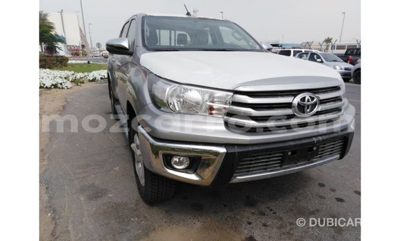 Comprar Importar Toyota Hilux De outros Carro em Import - Dubai em Cabo Delgado Comprar Importar Toyota Hilux De outros Carro em Import - Dubai em Cabo Delgado