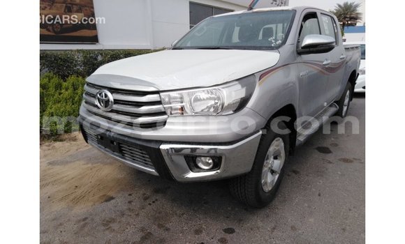 Comprar Importar Toyota Hilux De outros Carro em Import - Dubai em Cabo Delgado Comprar Importar Toyota Hilux De outros Carro em Import - Dubai em Cabo Delgado