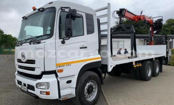 Comprar Usado Nissan UD De outros Caminhão em Maputo em Maputo Comprar Usado Nissan UD De outros Caminhão em Maputo em Maputo