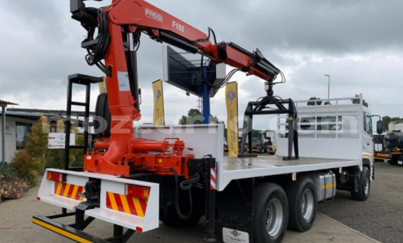 Comprar Usado Nissan UD De outros Caminhão em Maputo em Maputo Comprar Usado Nissan UD De outros Caminhão em Maputo em Maputo