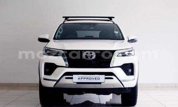 Nunua Ilio tumika Toyota Fortuner Nyingine Gari ndani ya Maputo nchini Maputo Nunua Ilio tumika Toyota Fortuner Nyingine Gari ndani ya Maputo nchini Maputo