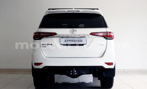 Comprar Usado Toyota Fortuner De outros Carro em Maputo em Maputo Comprar Usado Toyota Fortuner De outros Carro em Maputo em Maputo