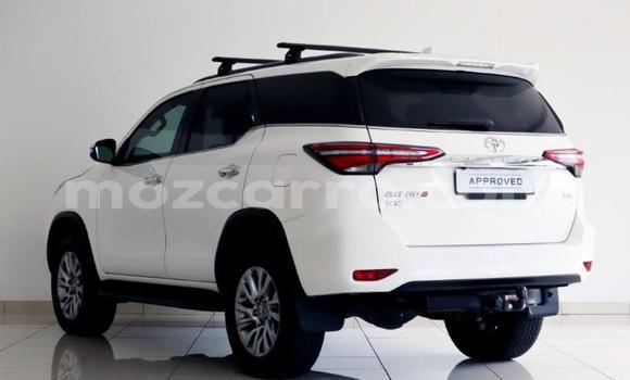 Comprar Usado Toyota Fortuner De outros Carro em Maputo em Maputo Comprar Usado Toyota Fortuner De outros Carro em Maputo em Maputo
