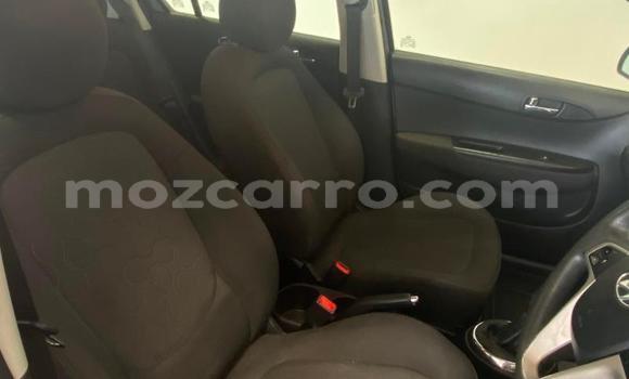 Nunua Ilio tumika Hyundai i20 Nyingine Gari ndani ya Inhambane nchini Inhambane Nunua Ilio tumika Hyundai i20 Nyingine Gari ndani ya Inhambane nchini Inhambane