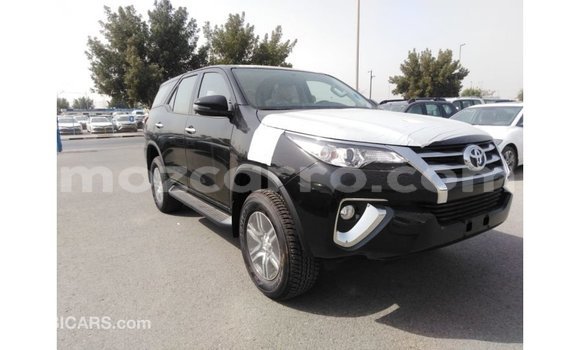 Comprar Importar Toyota Fortuner Preto Carro em Import - Dubai em Cabo Delgado Comprar Importar Toyota Fortuner Preto Carro em Import - Dubai em Cabo Delgado