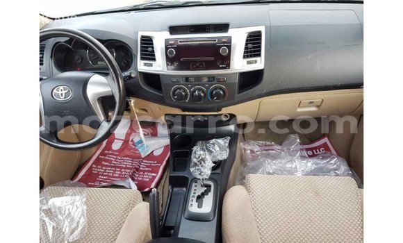 Nunua Imported Toyota Fortuner Nyingine Gari ndani ya Import - Dubai nchini Cabo Delgado Nunua Imported Toyota Fortuner Nyingine Gari ndani ya Import - Dubai nchini Cabo Delgado