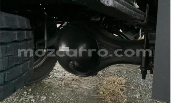 Comprar Usado Mitsubishi Canter Branco Caminhão em Inhambane em Inhambane Comprar Usado Mitsubishi Canter Branco Caminhão em Inhambane em Inhambane