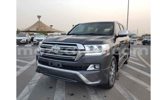 Comprar Importar Toyota Land Cruiser De outros Carro em Import - Dubai em Cabo Delgado Comprar Importar Toyota Land Cruiser De outros Carro em Import - Dubai em Cabo Delgado