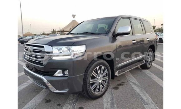 Comprar Importar Toyota Land Cruiser De outros Carro em Import - Dubai em Cabo Delgado Comprar Importar Toyota Land Cruiser De outros Carro em Import - Dubai em Cabo Delgado