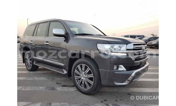Comprar Importar Toyota Land Cruiser De outros Carro em Import - Dubai em Cabo Delgado Comprar Importar Toyota Land Cruiser De outros Carro em Import - Dubai em Cabo Delgado