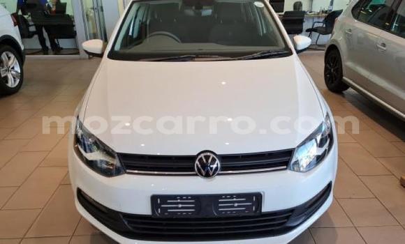 Comprar Usado Volkswagen Polo Branco Carro em Maputo em Maputo Comprar Usado Volkswagen Polo Branco Carro em Maputo em Maputo