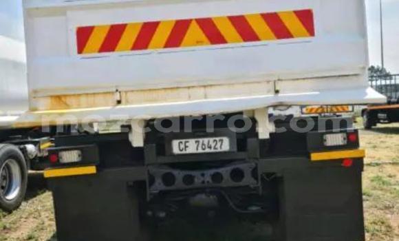 Tenga Tsaru Mitsubishi L400 Chena Rori in Maputo in Maputo Tenga Tsaru Mitsubishi L400 Chena Rori in Maputo in Maputo